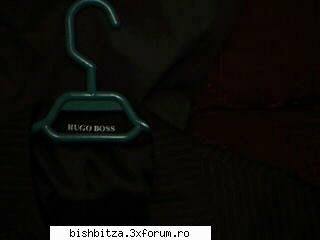 pic 2 vand costume hugo boss