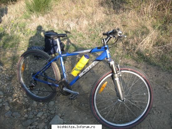 vand bike scott rockwood vand bicicleta scott rockwood prezinta mici zgarieturi partea dreapta dar