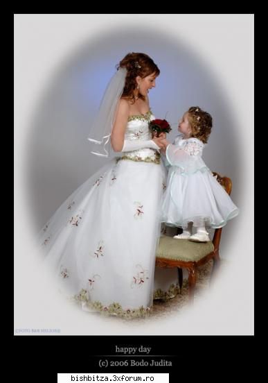 Atentie Mirese ! - Vind rochie de mireasa - Foto & Video