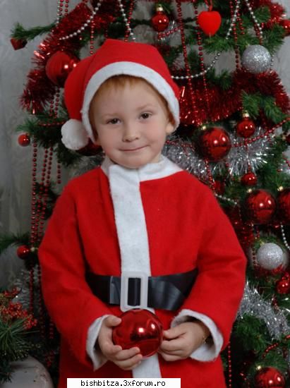 executam calendare, postere cu imaginea copilului dvs, programare sedinta foto la sediu. copiii