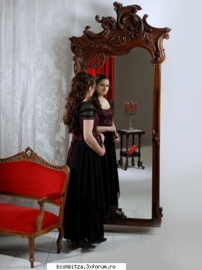 Fotografii pentru banchet - Mult succes pentru Adina Dragos ! Executam - Foto & Video