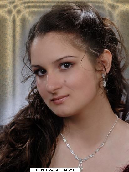 Fotografii pentru banchet - Mult succes pentru Adina Dragos ! Executam - Foto & Video