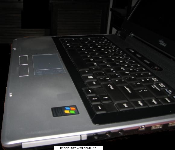 Notebook Fujitsu Siemens Amilo - Rossi - Computer Stuff