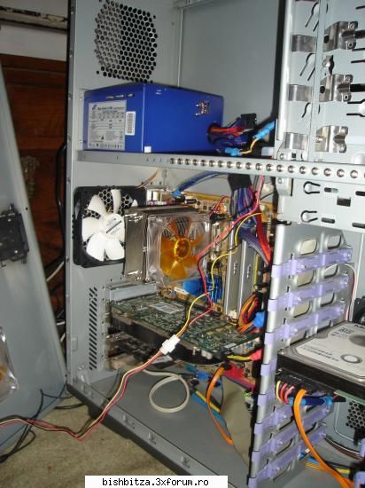 Poze Cu Calculatoarele Voastre - yet, anotherone - Probleme si discutii Hardware