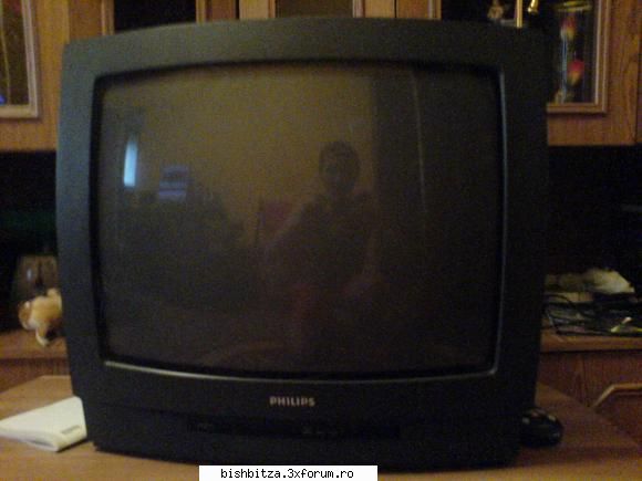 Vand Televizor - Vand Televizor Philips Diagonala 54 cm Pretz 350 - Electronice