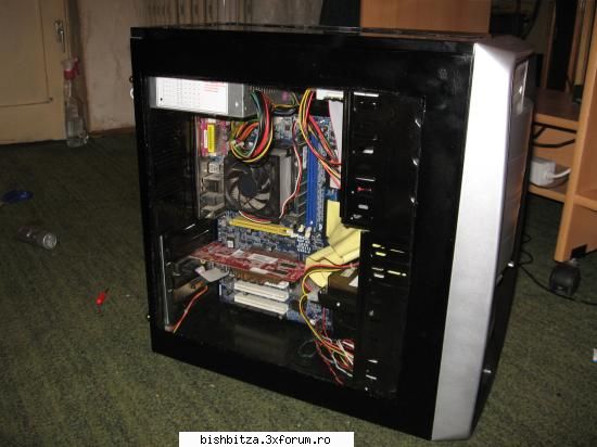vand carcasa ATX - bertyy - Computer Stuff